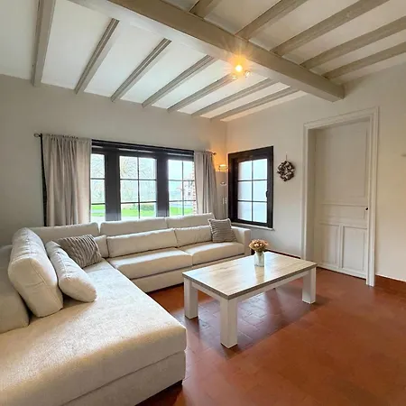 Holiday home Rozenberghoeve